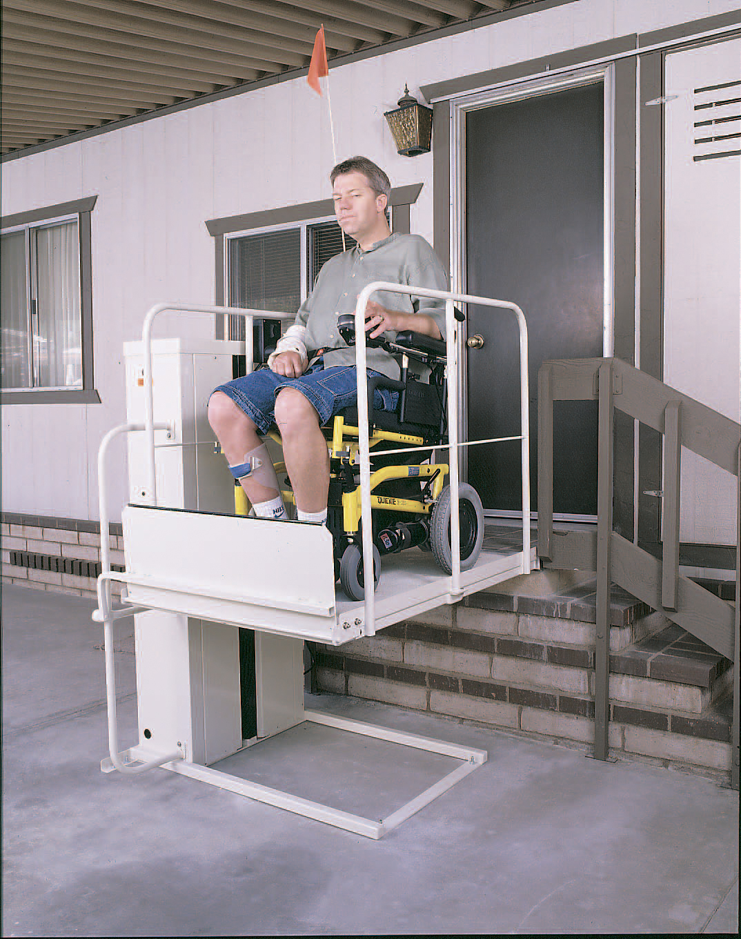 Chandler macs pl50 stair chair lift